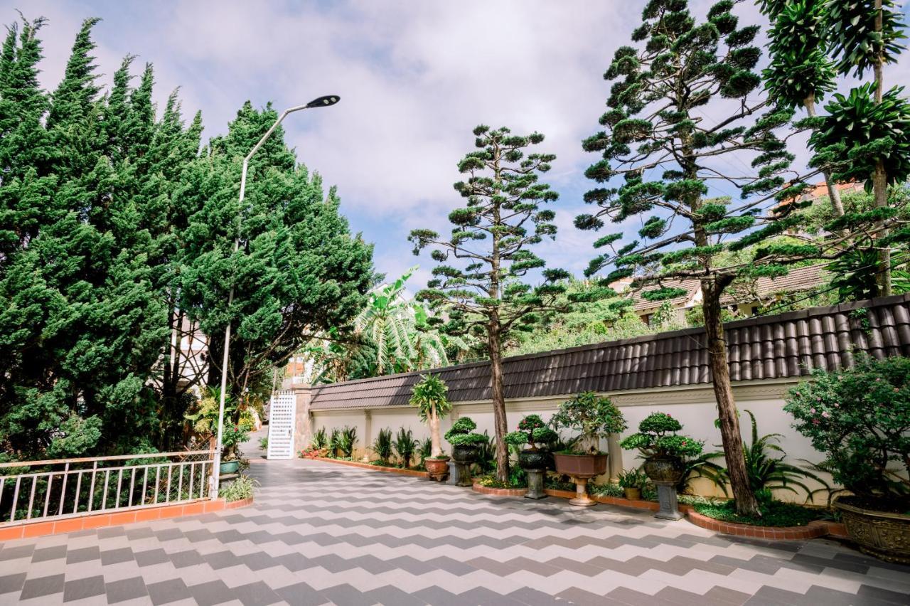 Dieu Thong - Secrect Garden, View San May Va Nui Hotel Da Lat